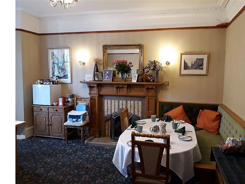 אינברנס Cedar Villa Guest House מראה חיצוני תמונה